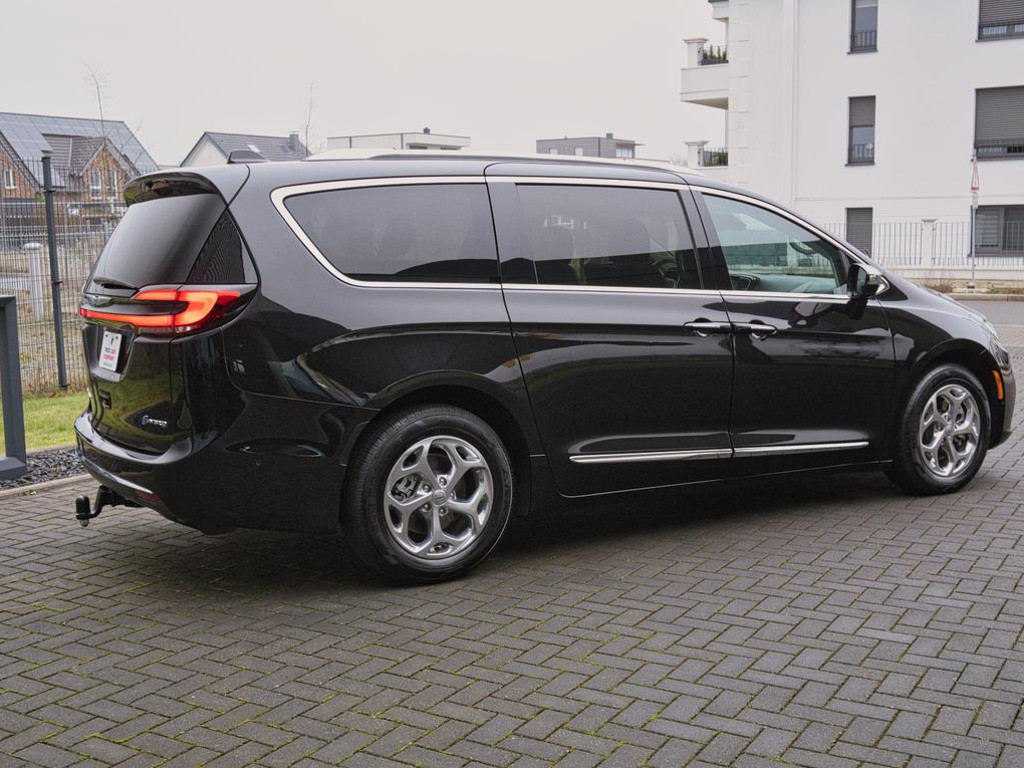 Chrysler Pacifica