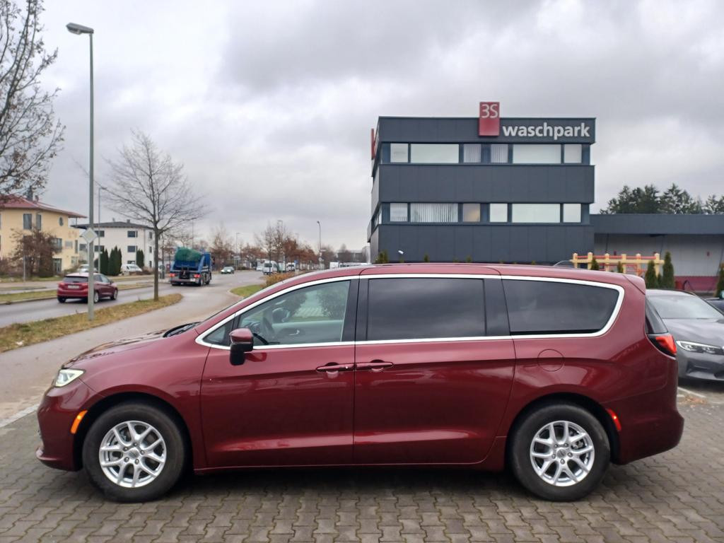 Chrysler Pacifica