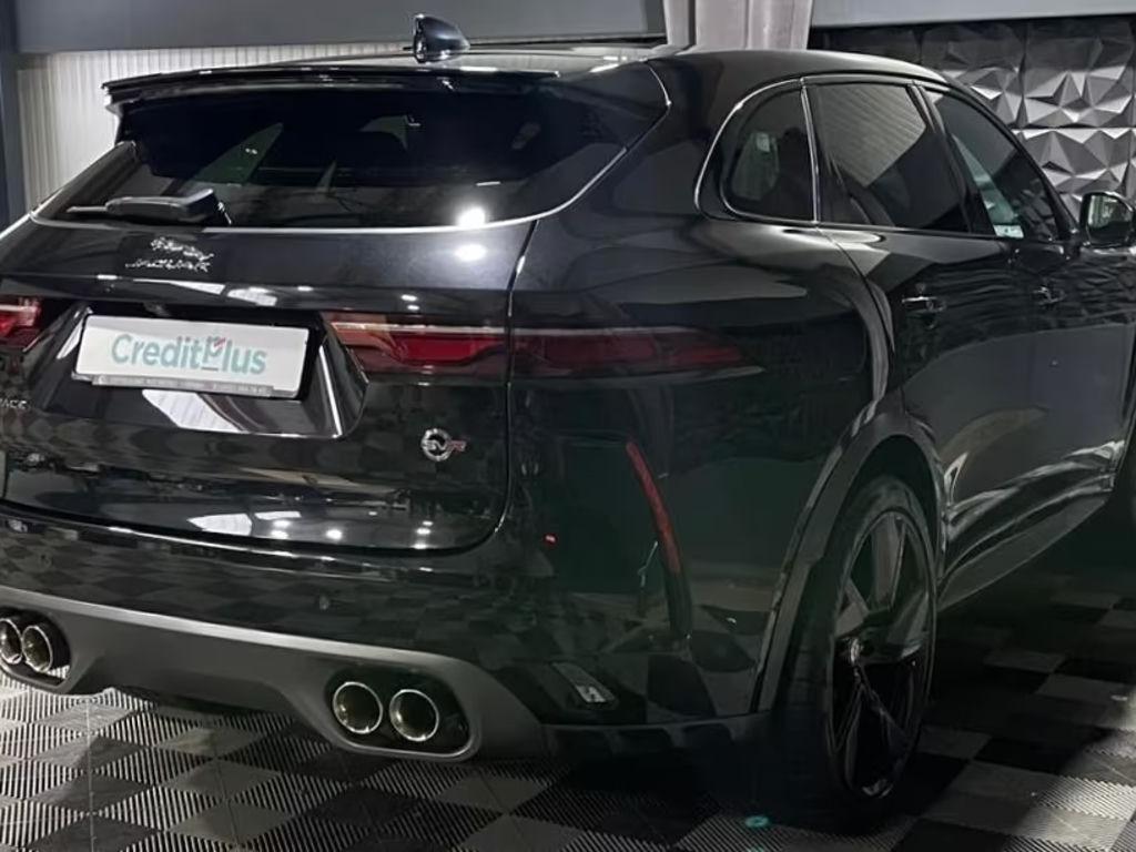 Jaguar F-Pace