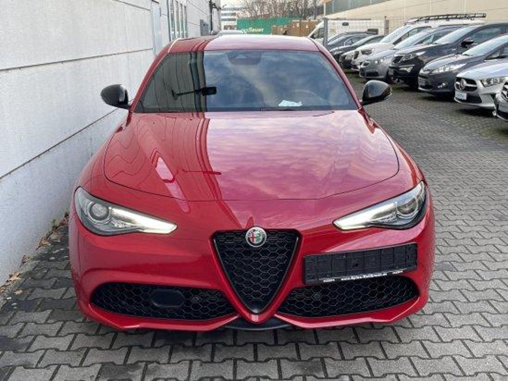 Alfa Romeo Giulia