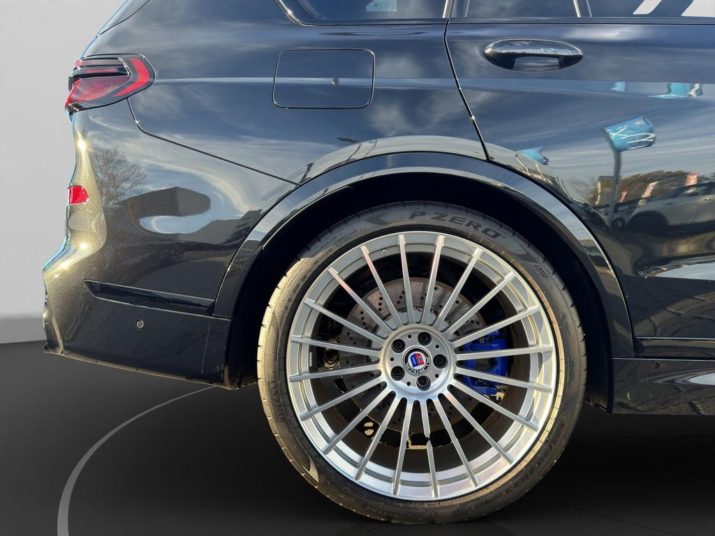 Alpina XB7