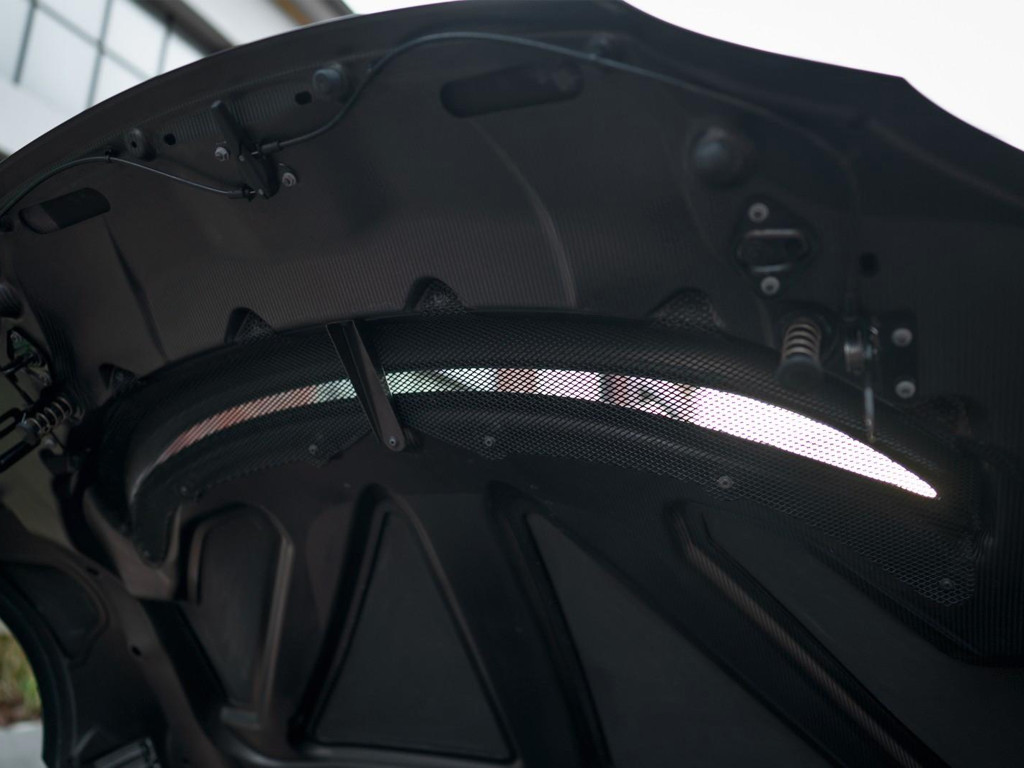 Aston Martin Vantage