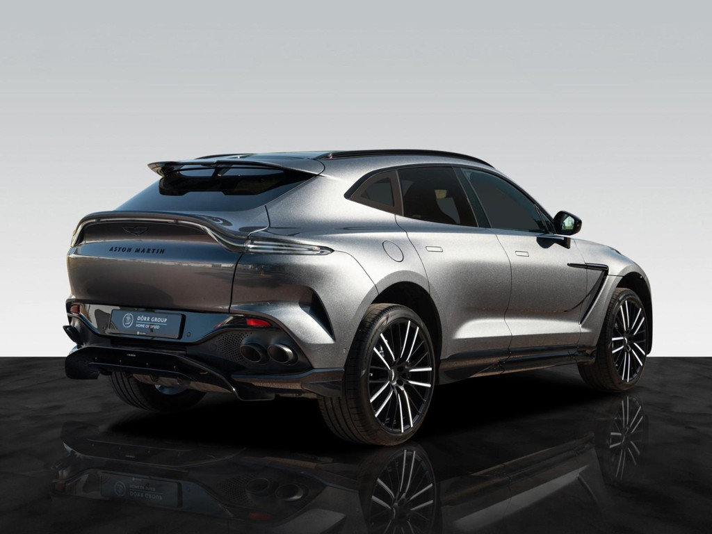 Aston Martin DBX