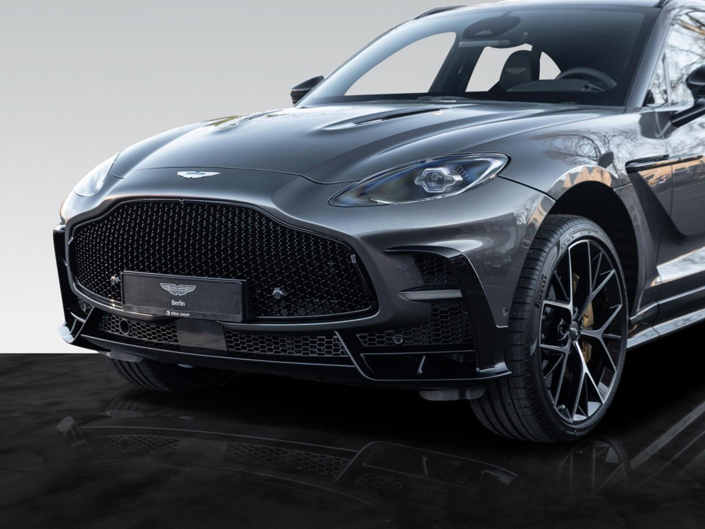 Aston Martin DBX