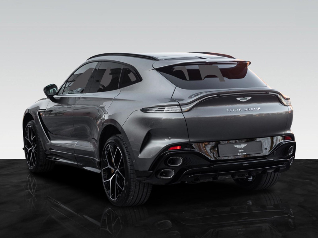 Aston Martin DBX