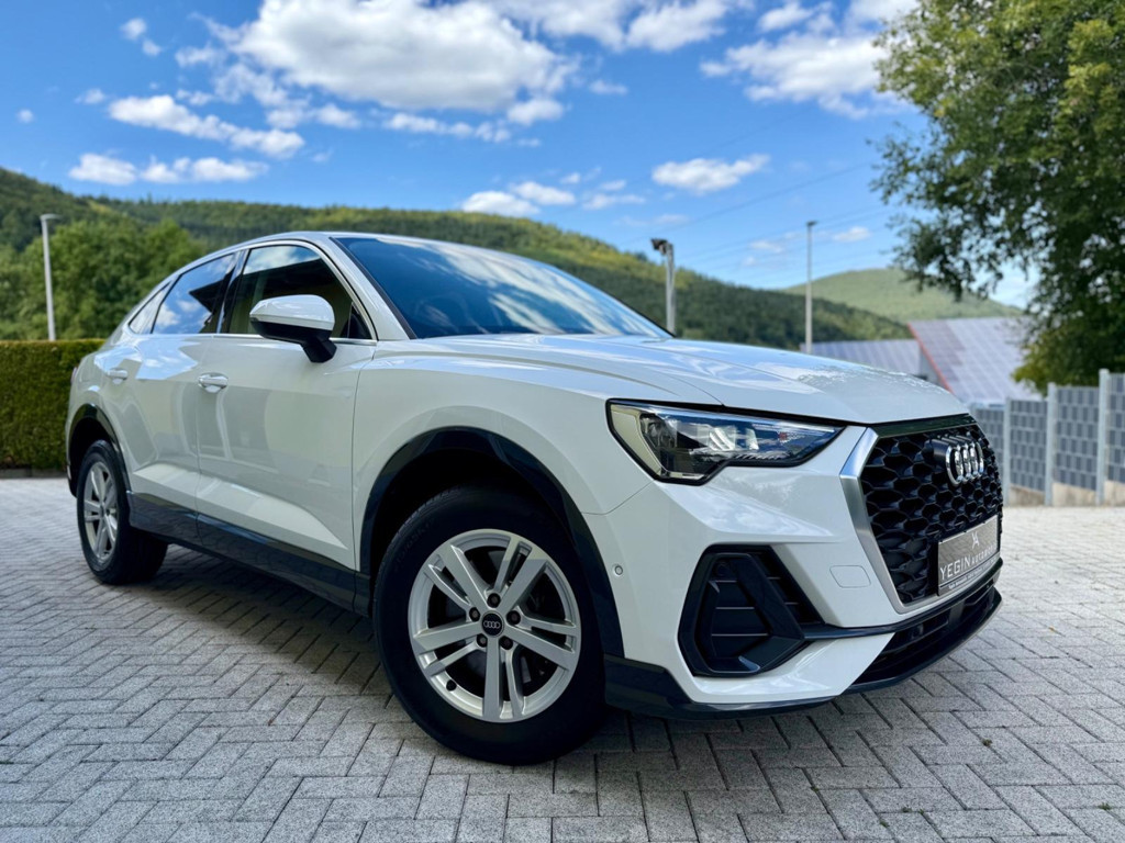 Audi Q3 2022 Hybride Benzine