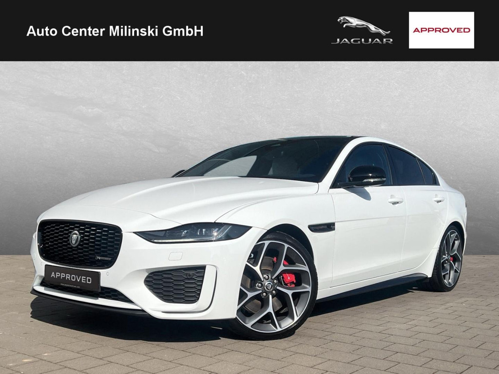 Jaguar XE 2023 Benzine