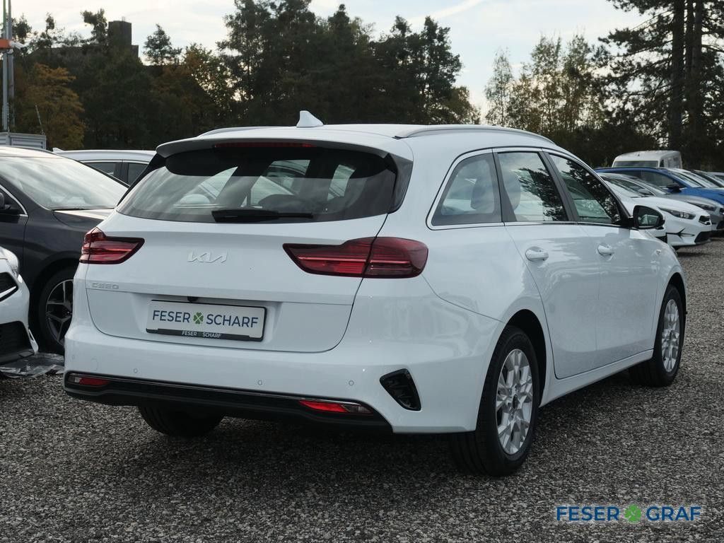 Kia Ceed 2024 Benzine