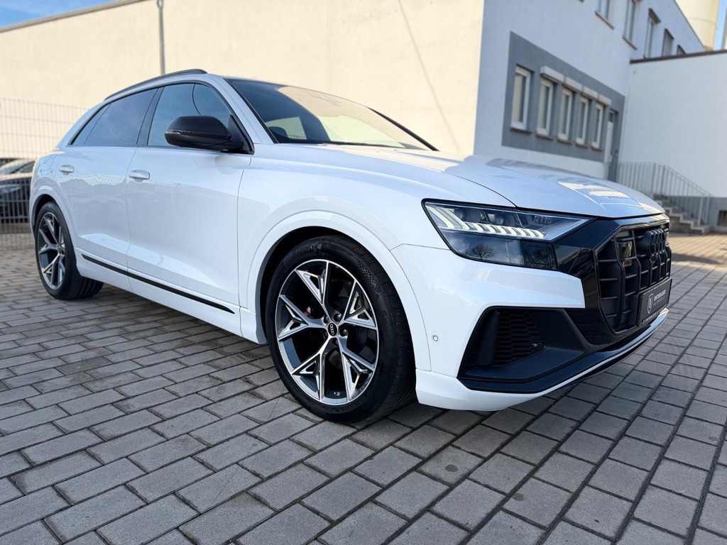 Audi SQ8 2021 Benzine