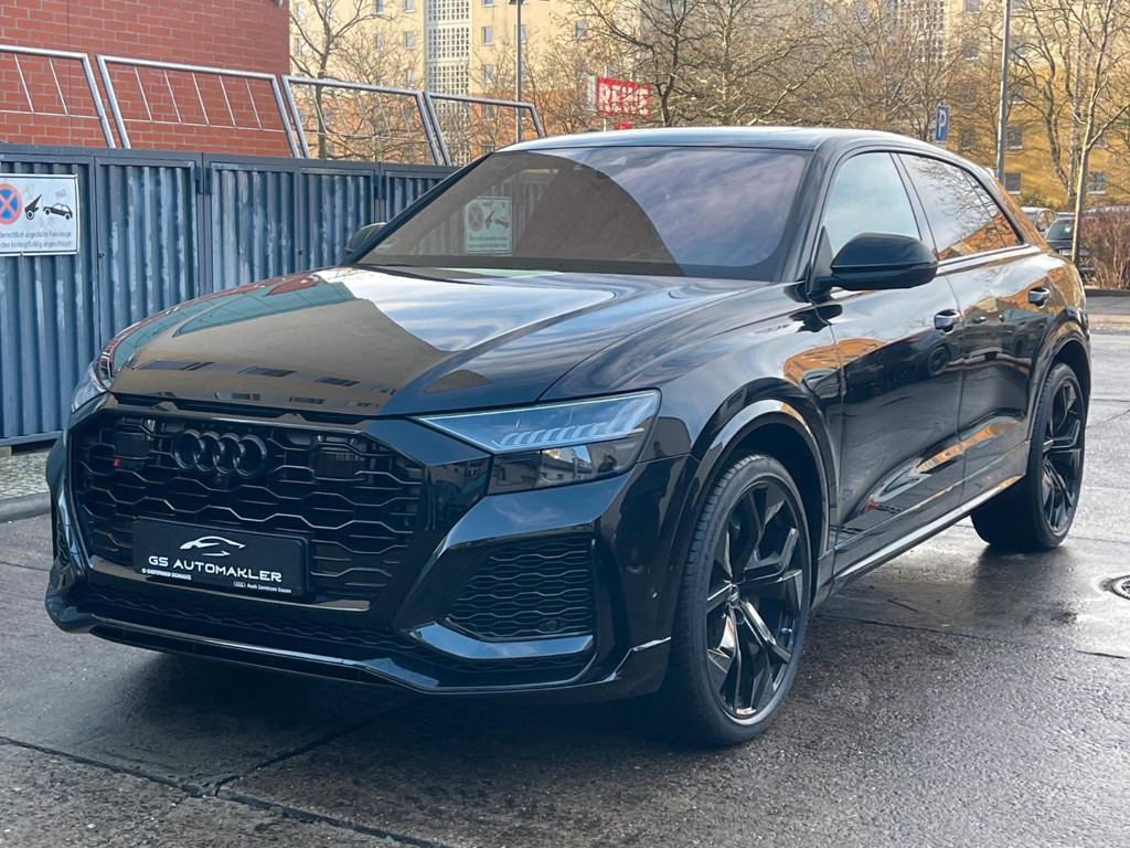Audi RS Q8