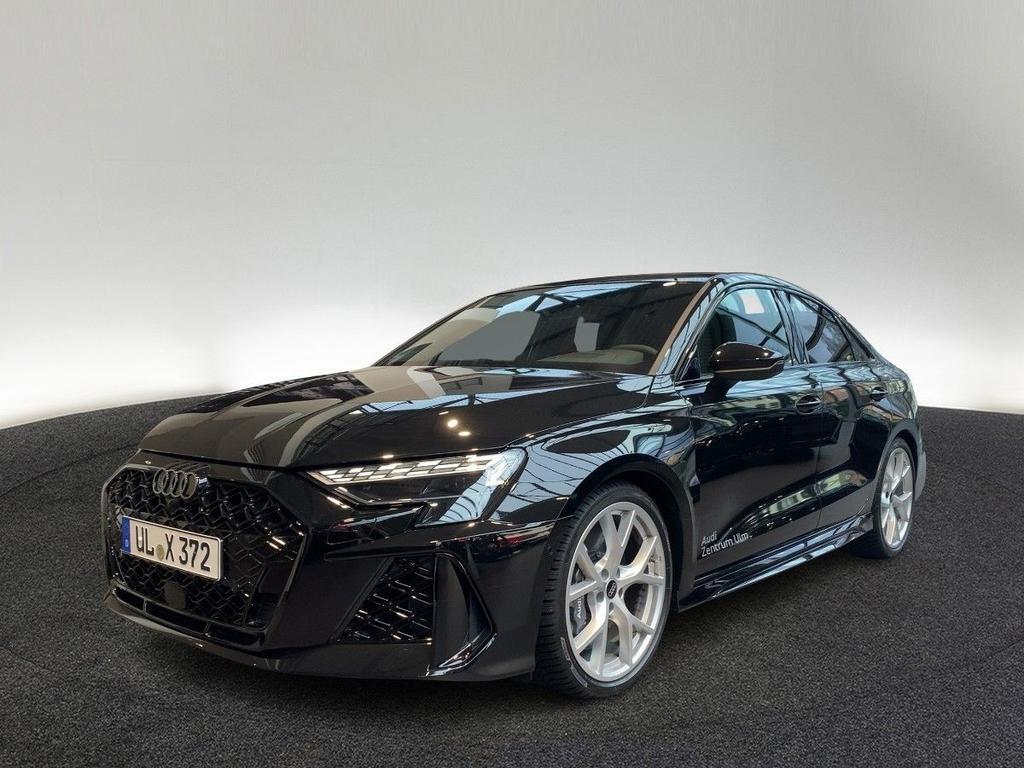 Audi RS3 2025 Benzine