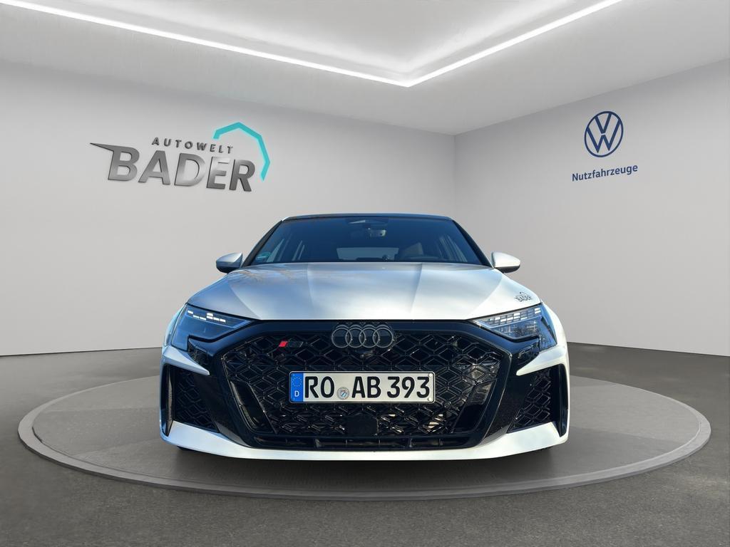 Audi RS3 2025 Benzine