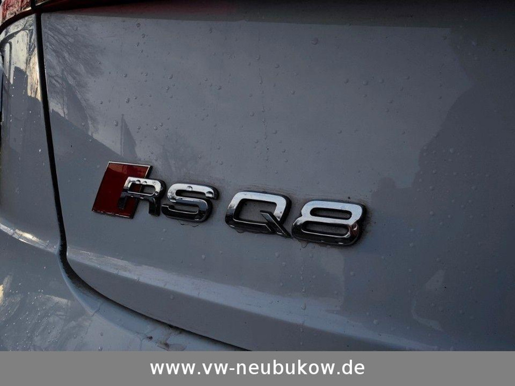 Audi RS Q8