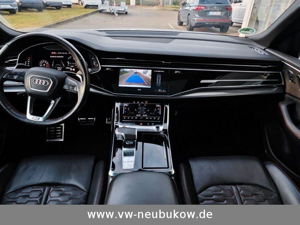 Audi RS Q8
