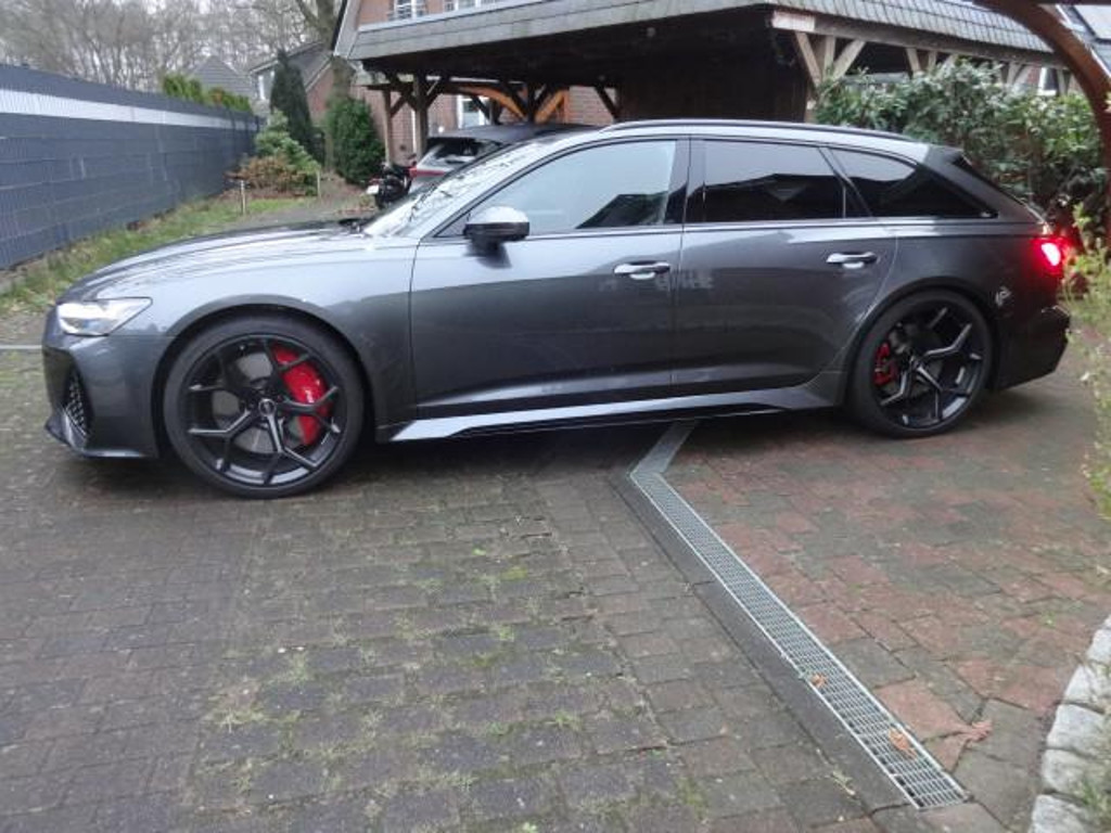 Audi RS6