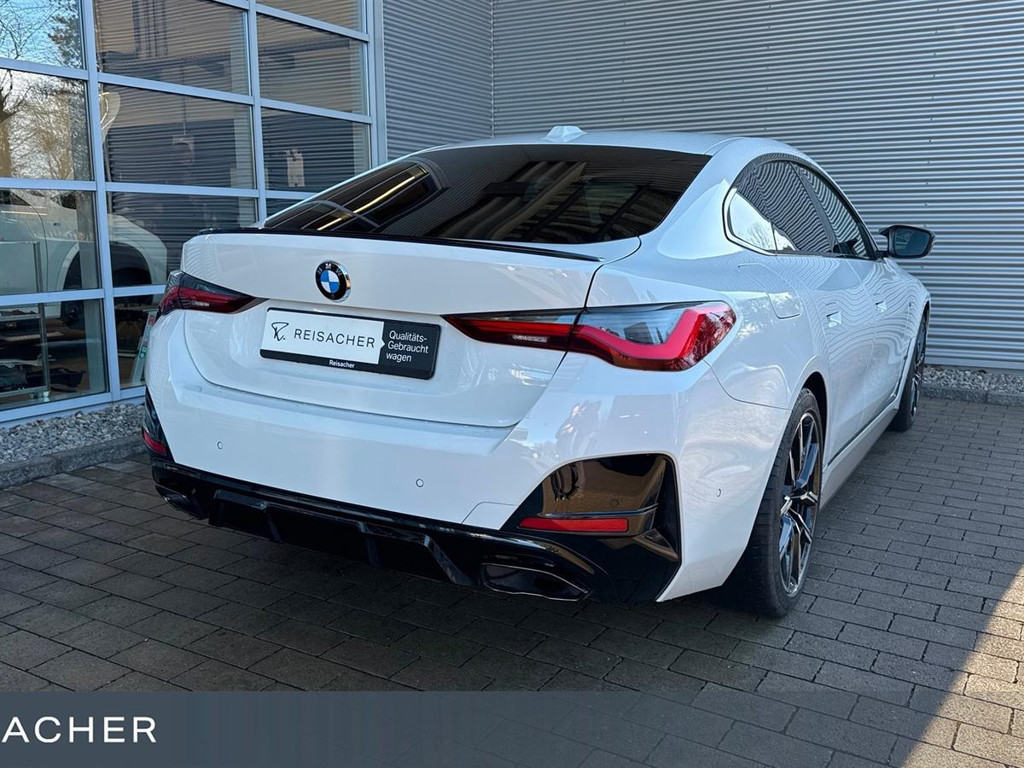 BMW M440