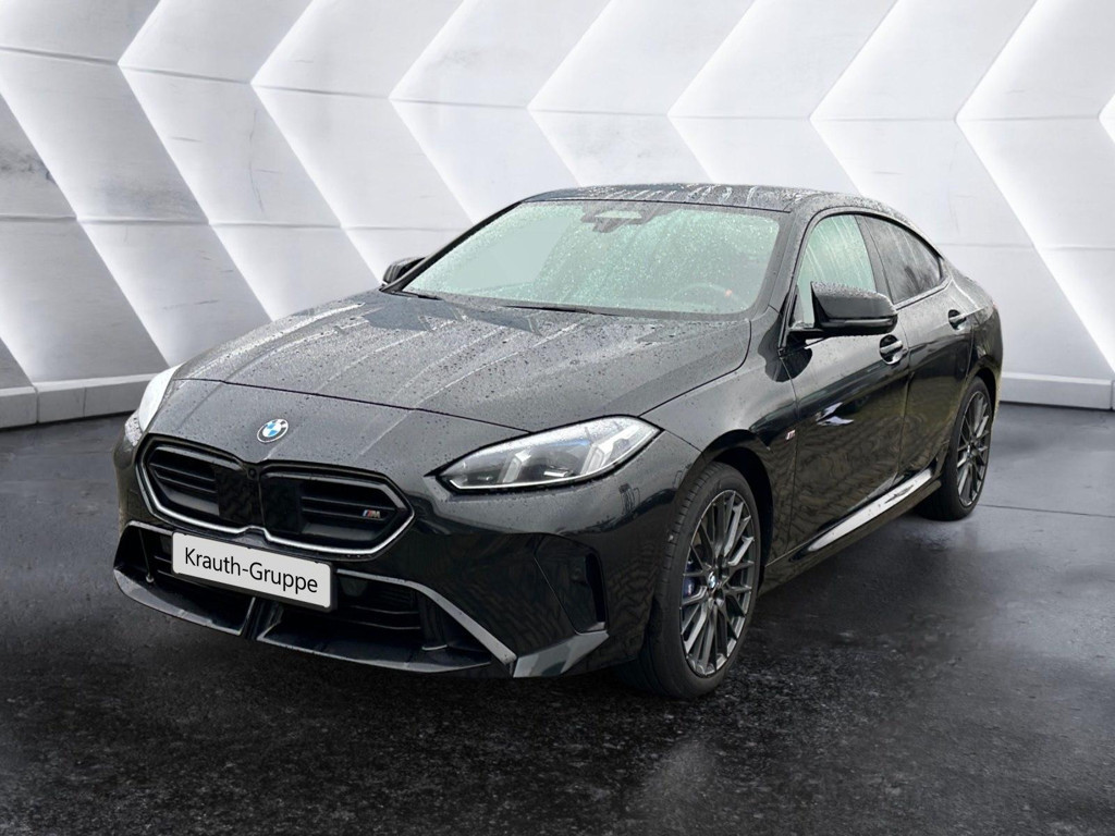 BMW M235 2025 Benzine