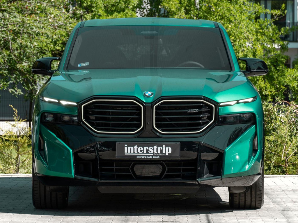 BMW XM