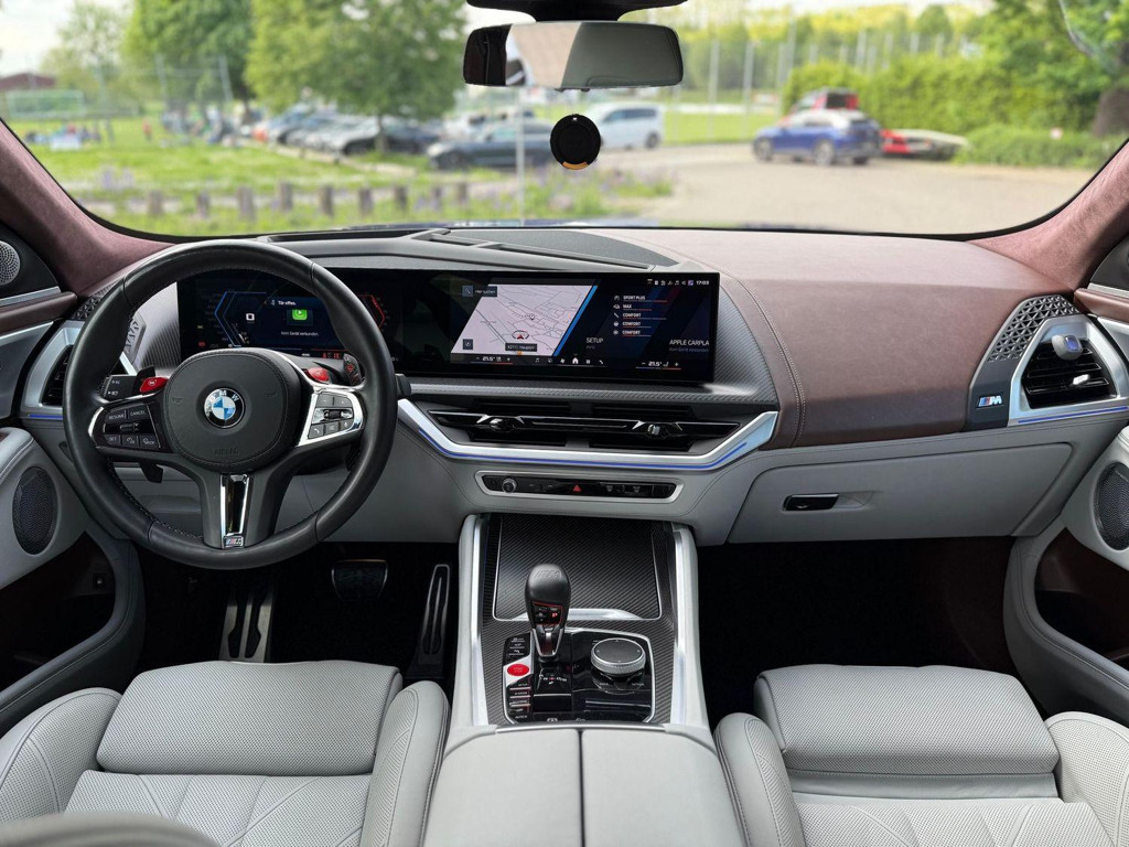 BMW XM