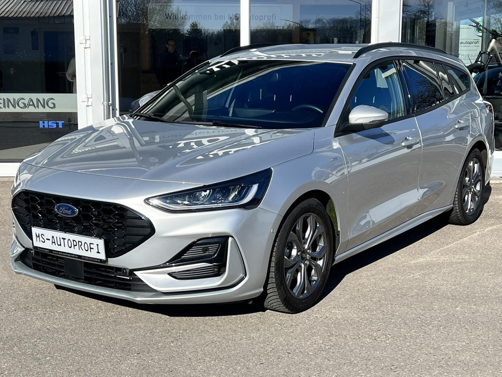 Ford Focus 2023 Benzine