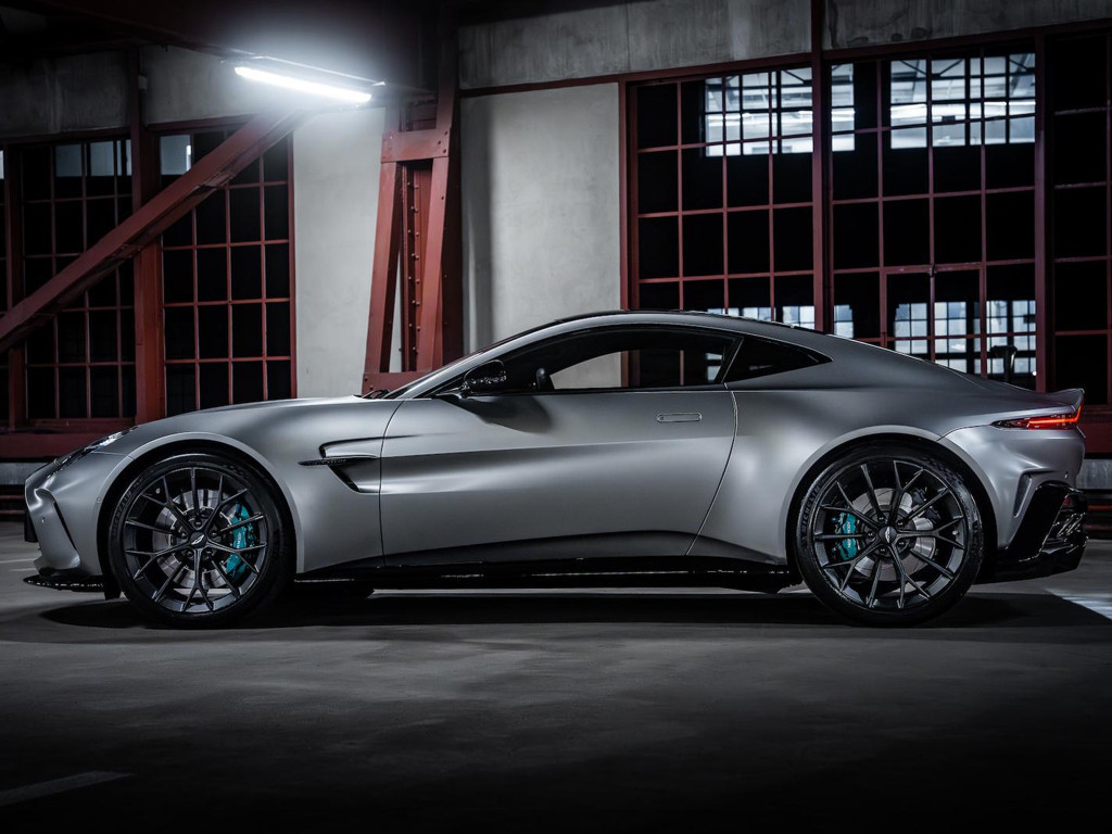 Aston Martin V8 Vantage