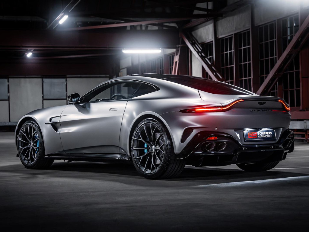 Aston Martin V8 Vantage