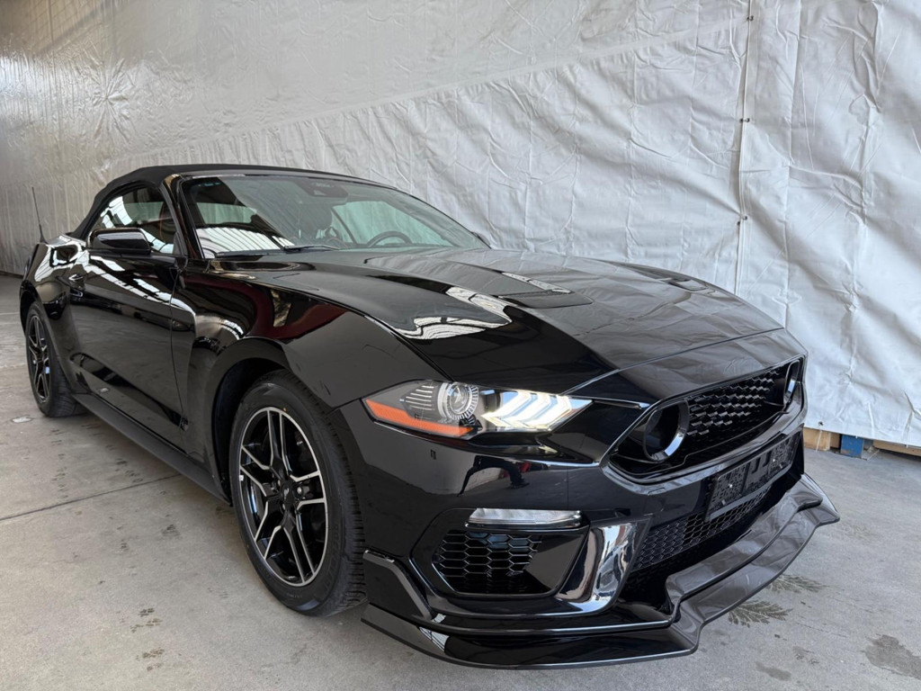 Ford Mustang 2022 Benzine