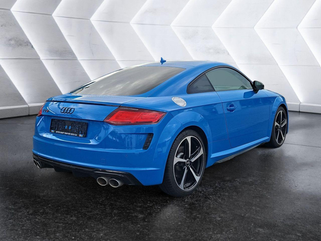 Audi TTS