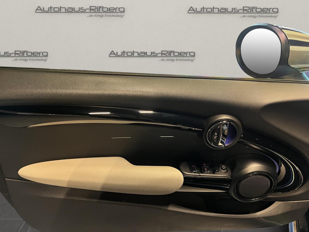 Mini John Cooper Works Cabrio