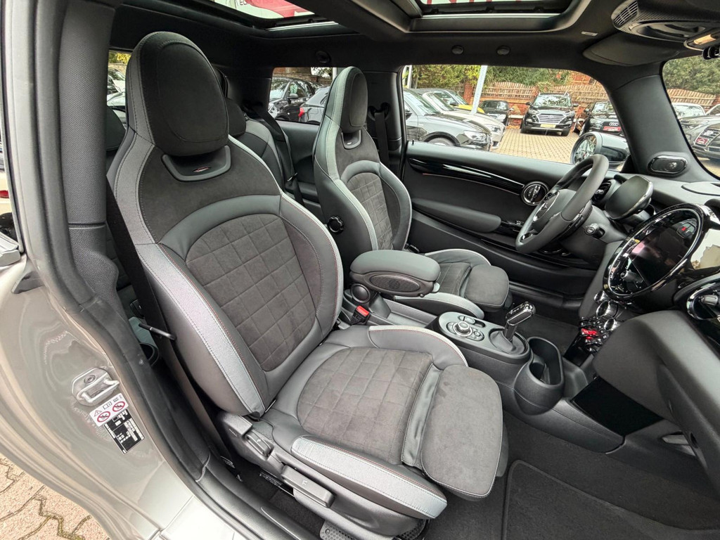 Mini John Cooper Works