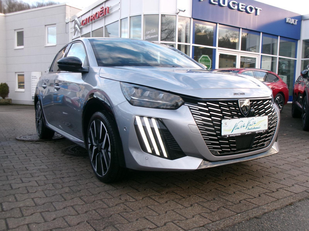 Peugeot e-208