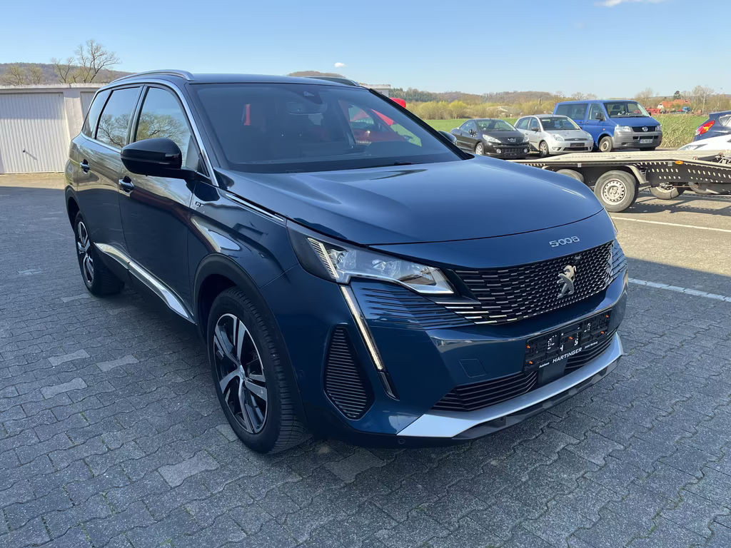 Peugeot 5008