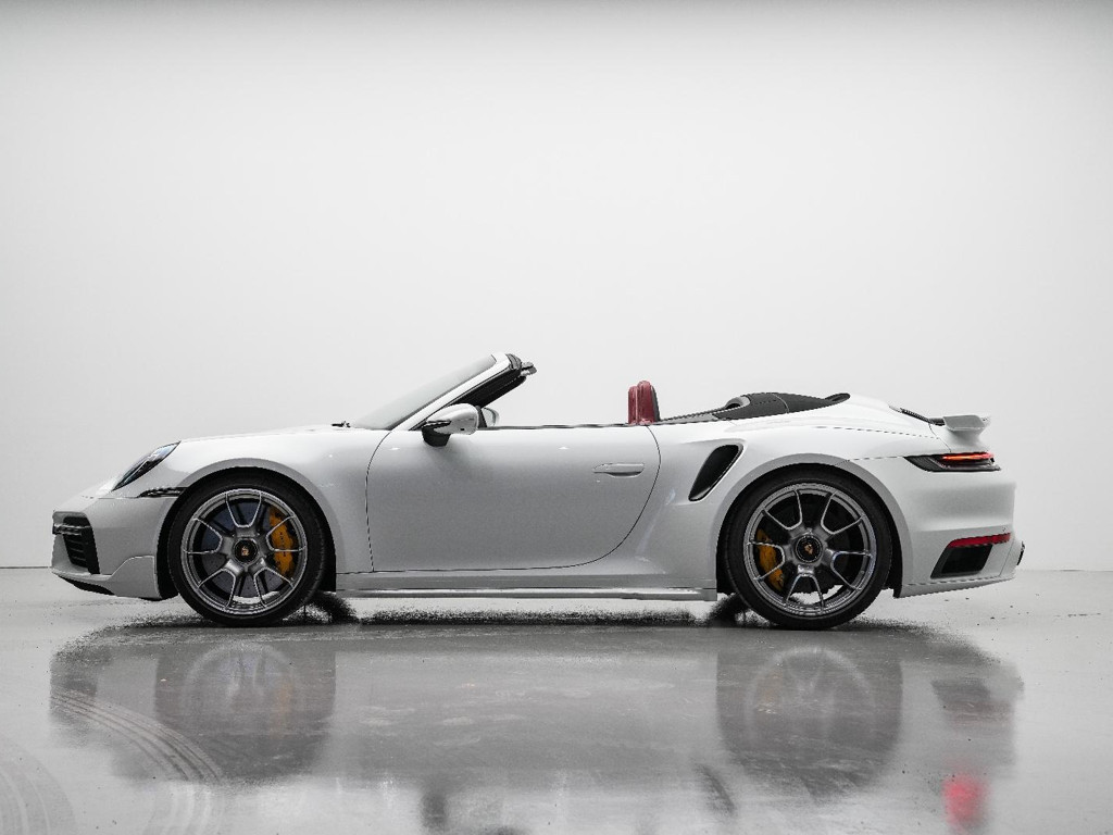 Porsche 992