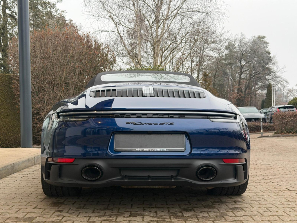 Porsche 992