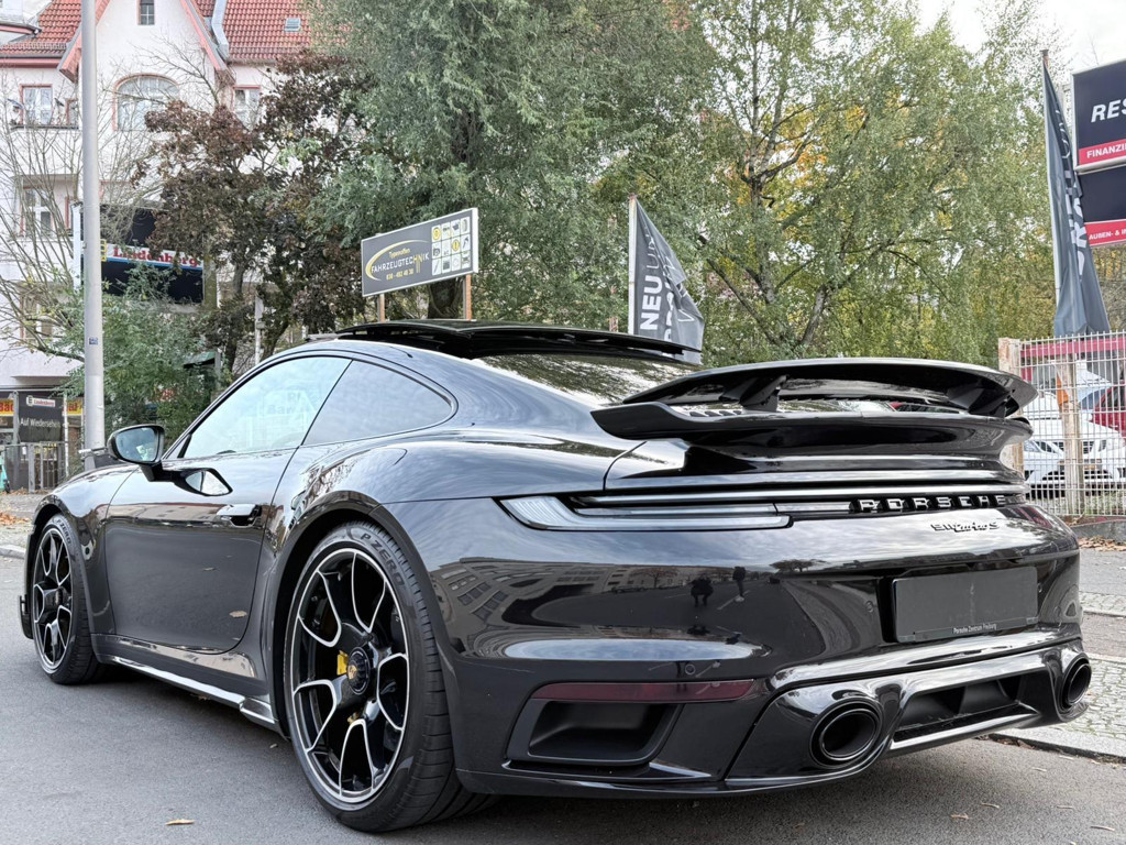 Porsche 992