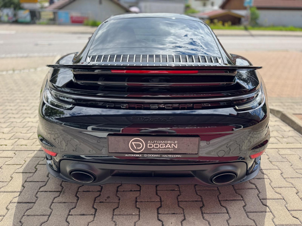 Porsche 992