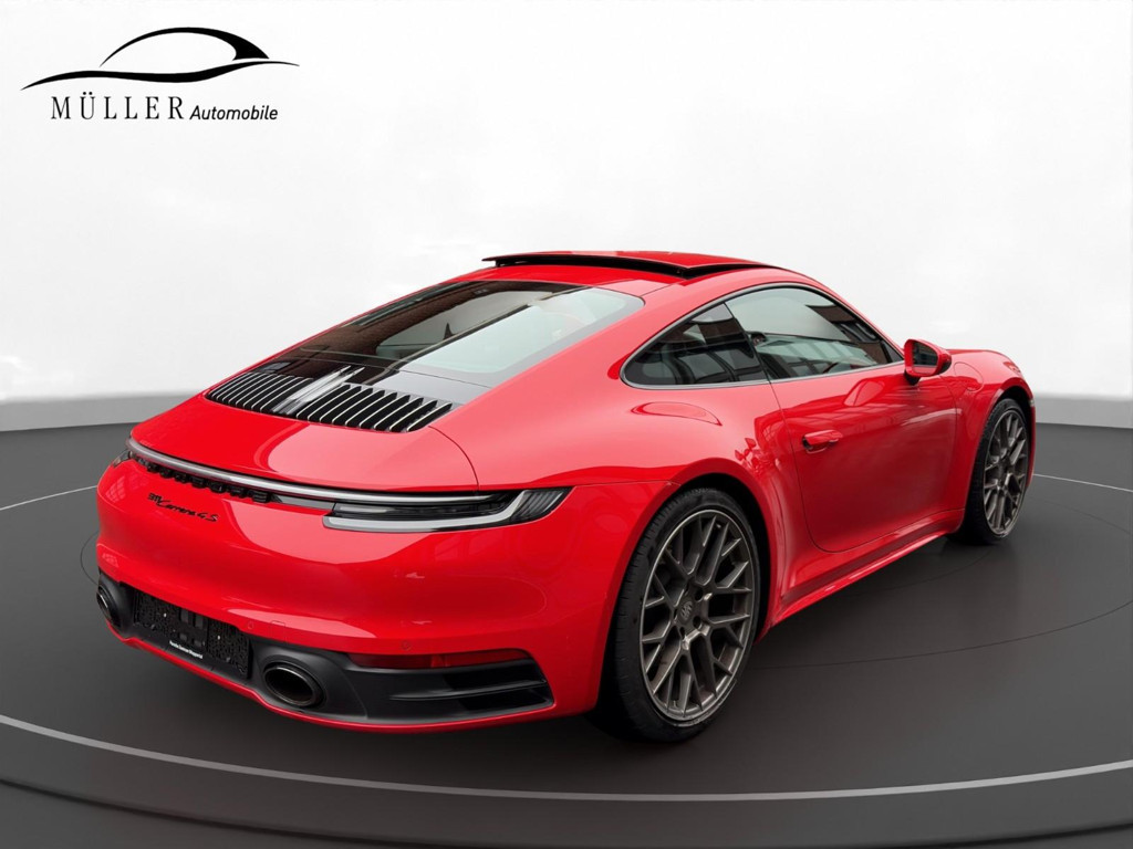 Porsche 992