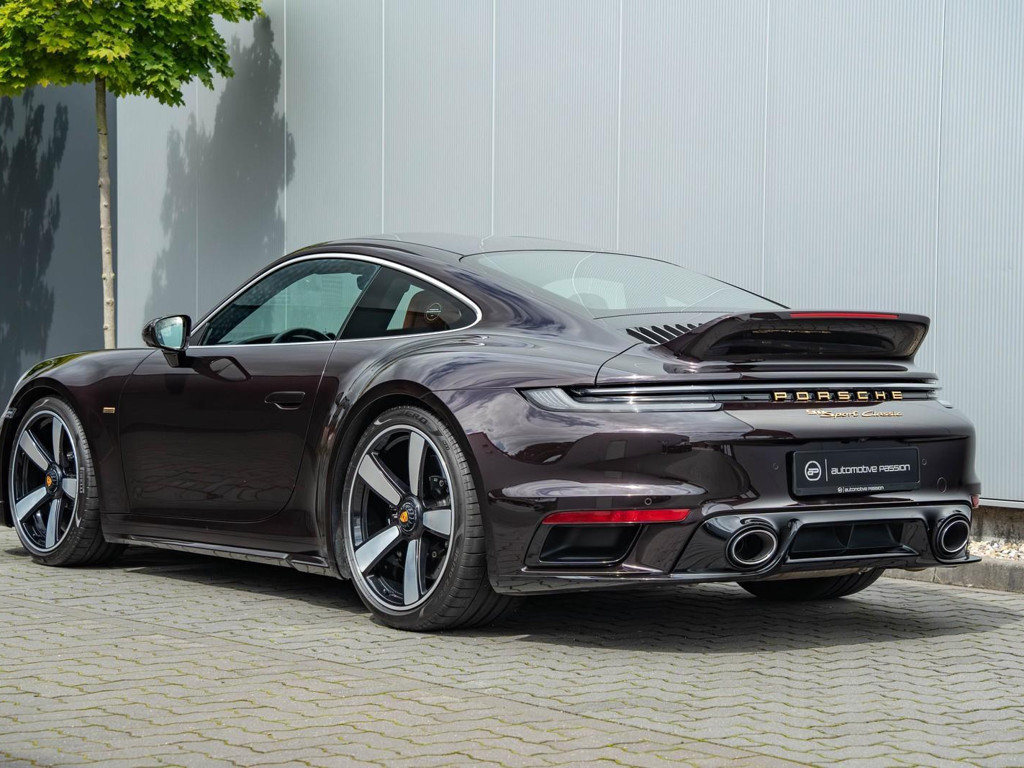 Porsche 992