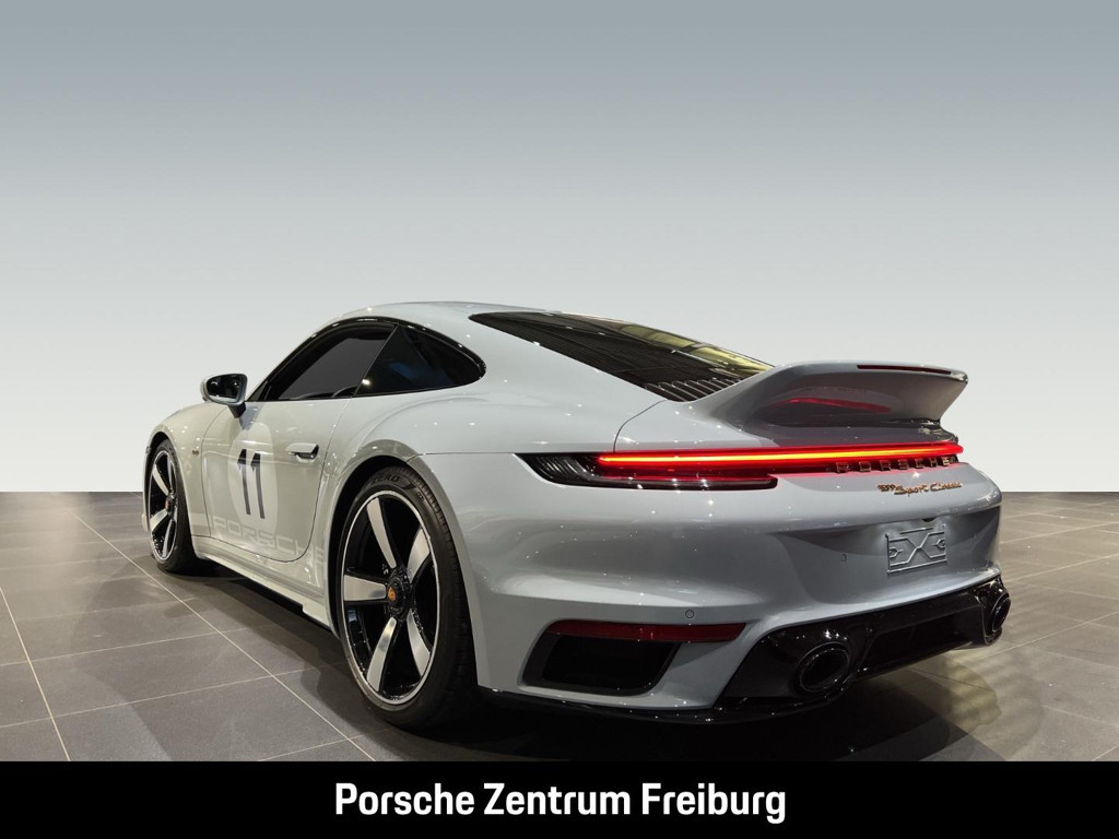 Porsche 992