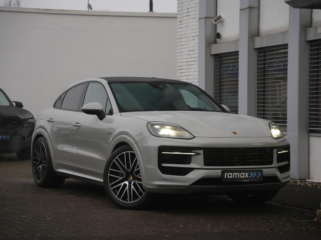 Porsche Cayenne 2024 Hybride Benzine