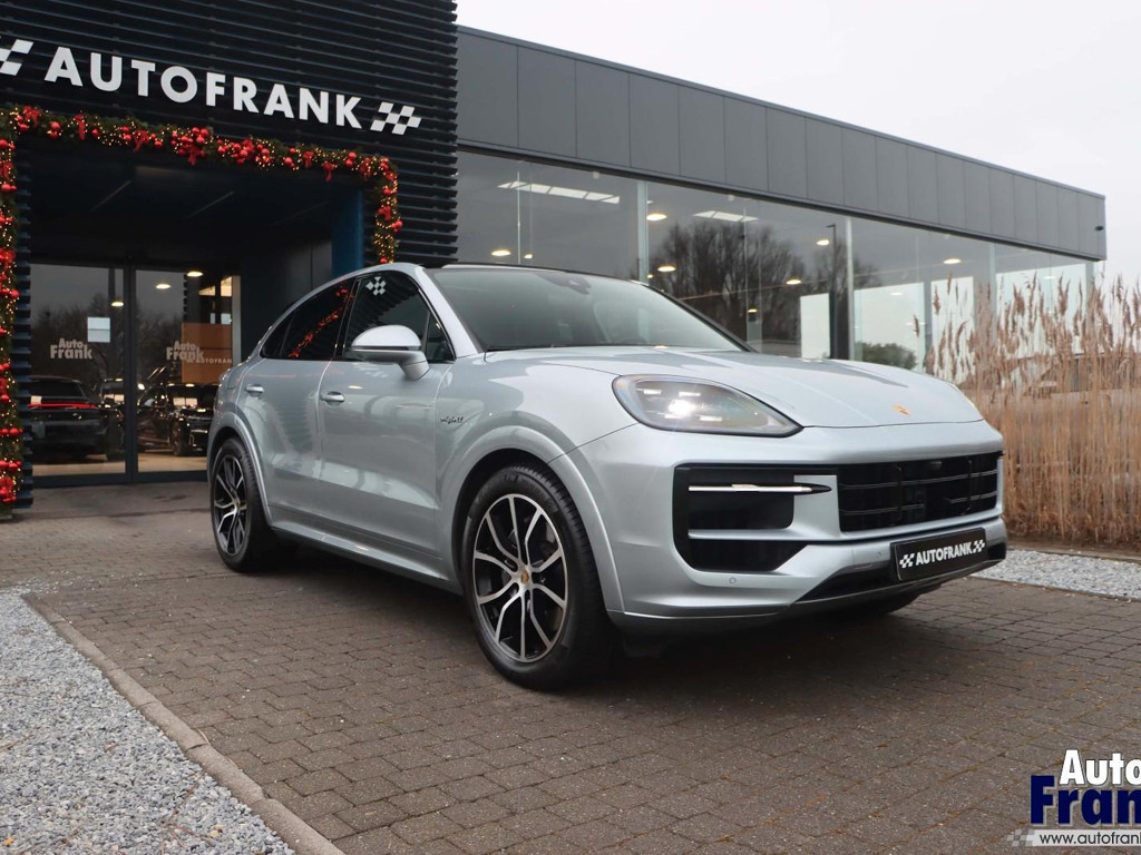 Porsche Cayenne 2024 Hybride Benzine
