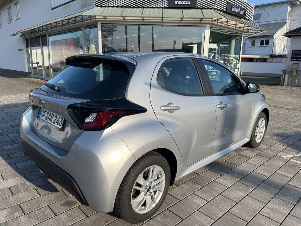 Mazda 2