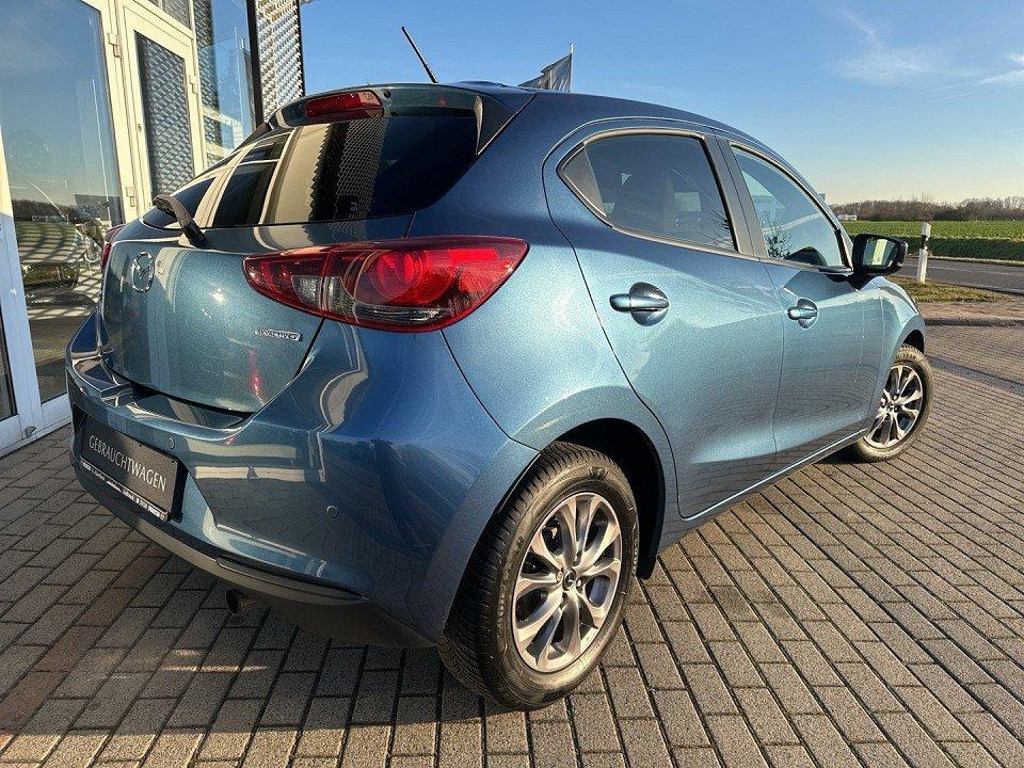 Mazda 2
