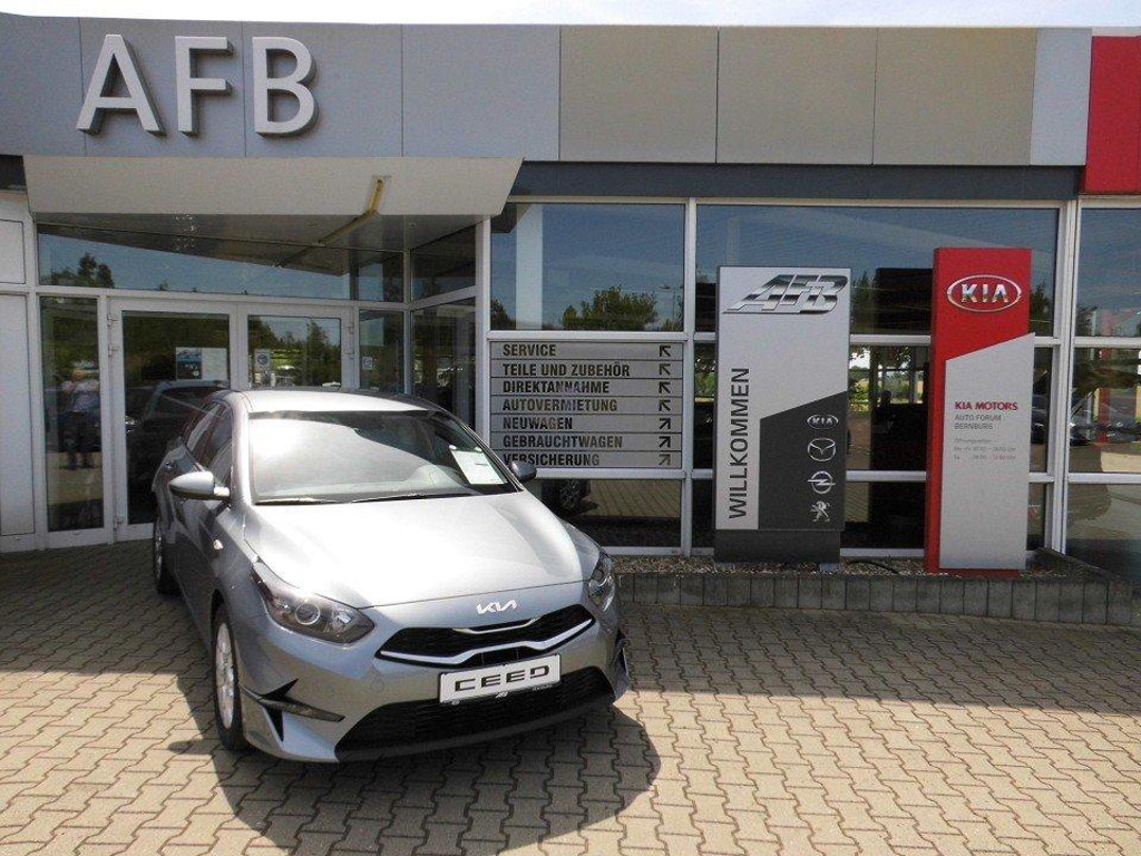 Kia Ceed 2022 Benzine