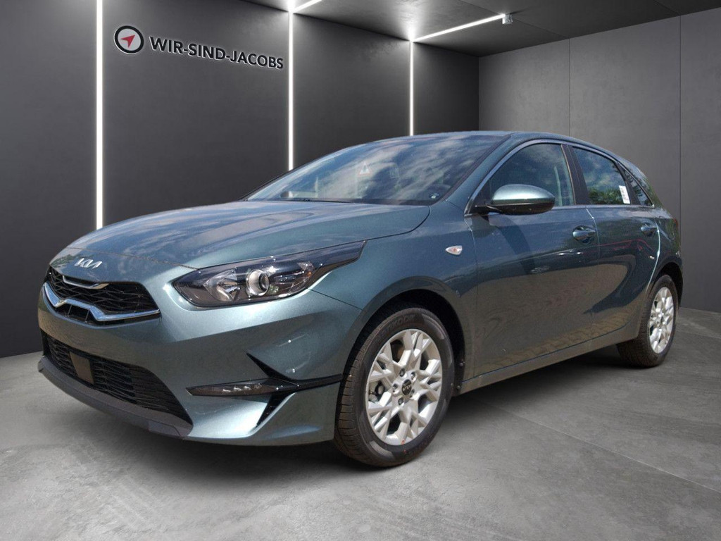 Kia Ceed 2025 Benzine