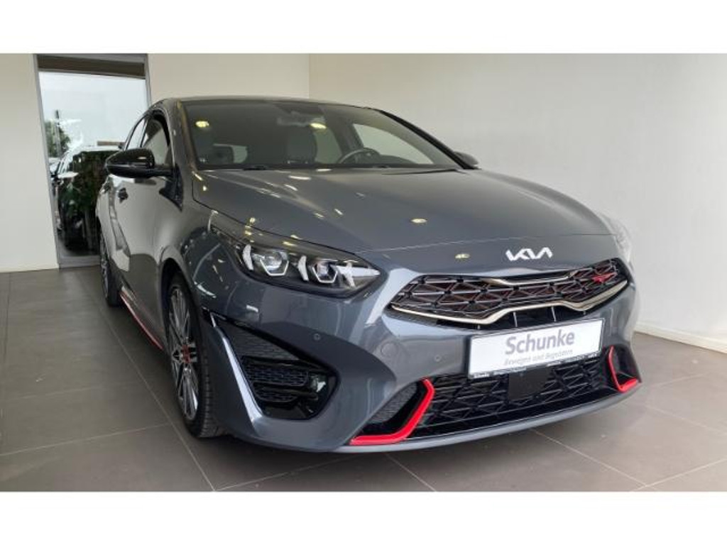Kia ProCeed