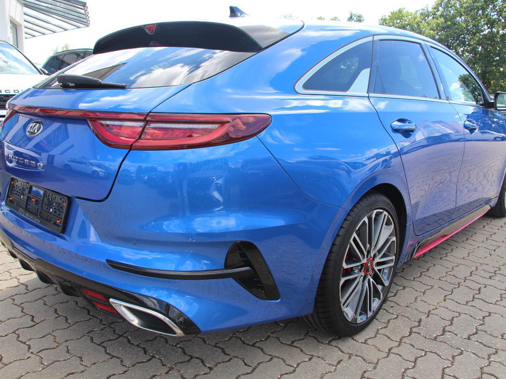 Kia ProCeed