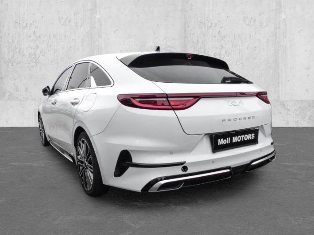 Kia ProCeed
