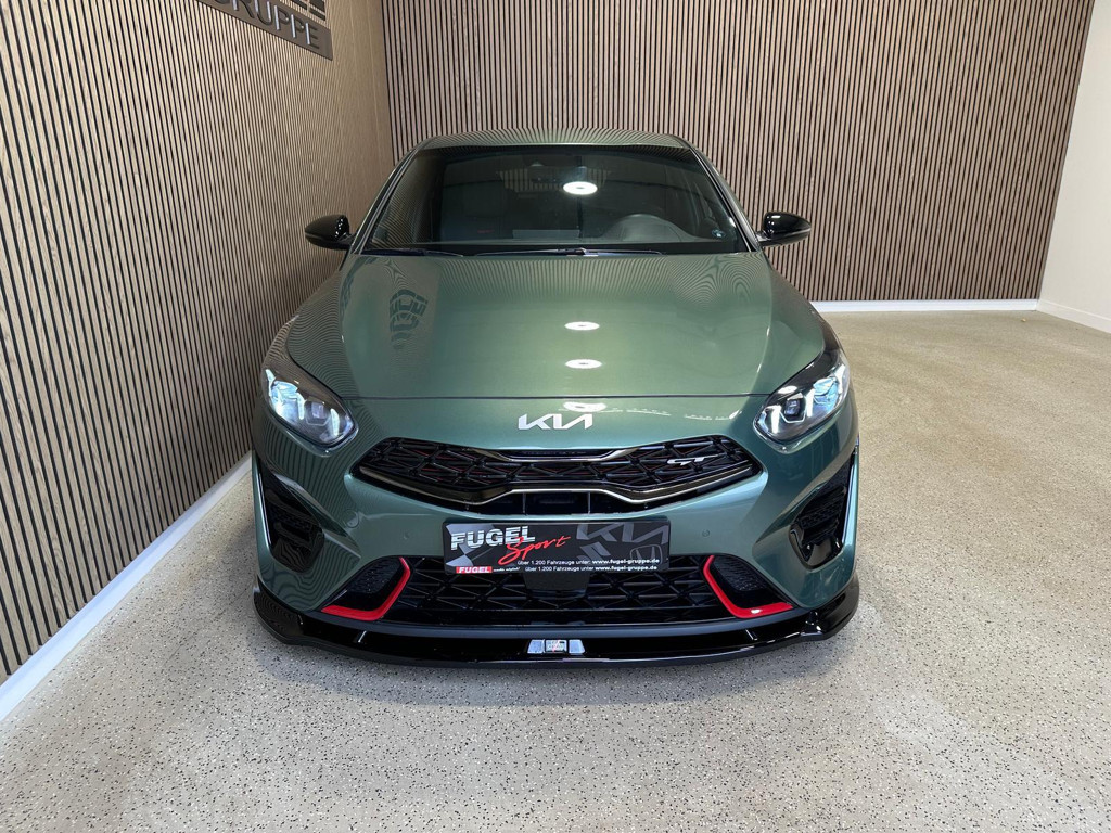Kia ProCeed