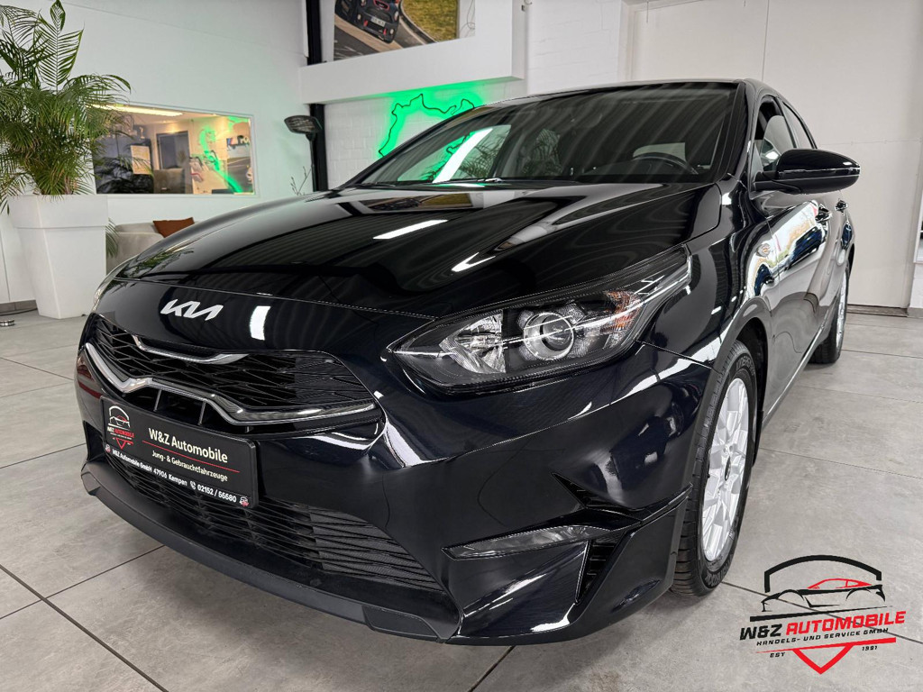 Kia Ceed 2023 Benzine